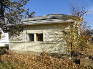 127 6th Ave S, Brookings, SD 57006