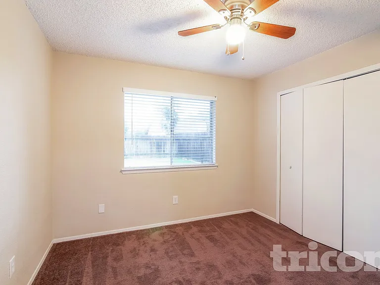 17719 Glenpatti Dr — Photo 11