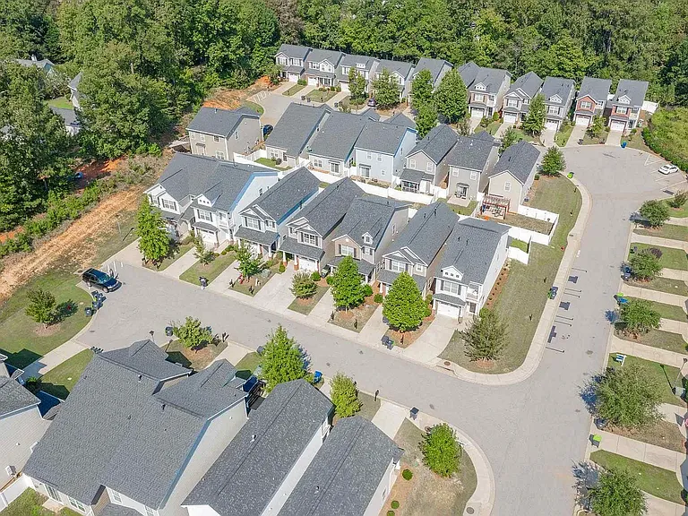 104 Saluda Springs Ct — Photo 20