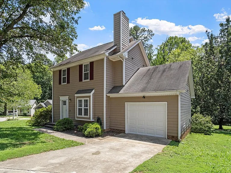 302 Wax Myrtle Ct — Photo 6