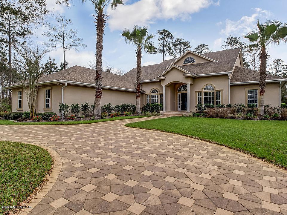 1st image of 388 Saint Johns Golf Dr