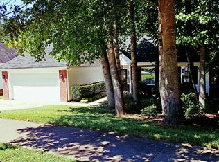 104 Morena Dr, Holly Springs, NC 27540