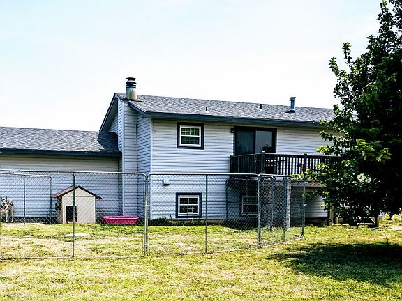 3rd image of 1003 Westside Villa Dr