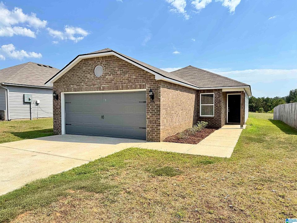 1st image of 239 Hidden Trace Ct
