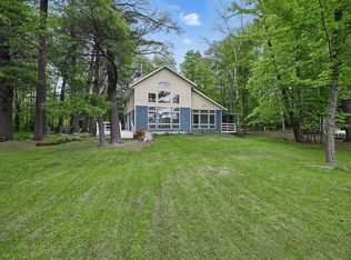 822 County Road T S, Amherst Junction, WI 54407