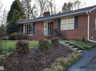 1110 Fenimore St, Winston Salem, NC 27103