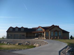 47193 Clubhouse Rd, Sioux Falls, SD 57108