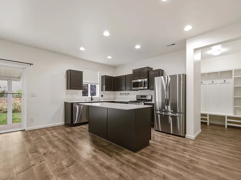 7003 Alta Vista Dr SE — Photo 11
