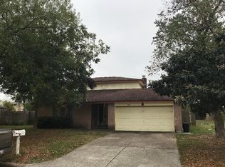 7607 Round Bank Dr, Houston, TX 77064