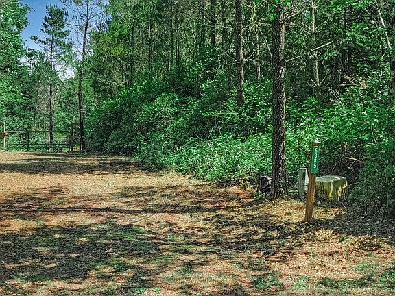 3rd image of 5885 Nw Fox Creek Way
