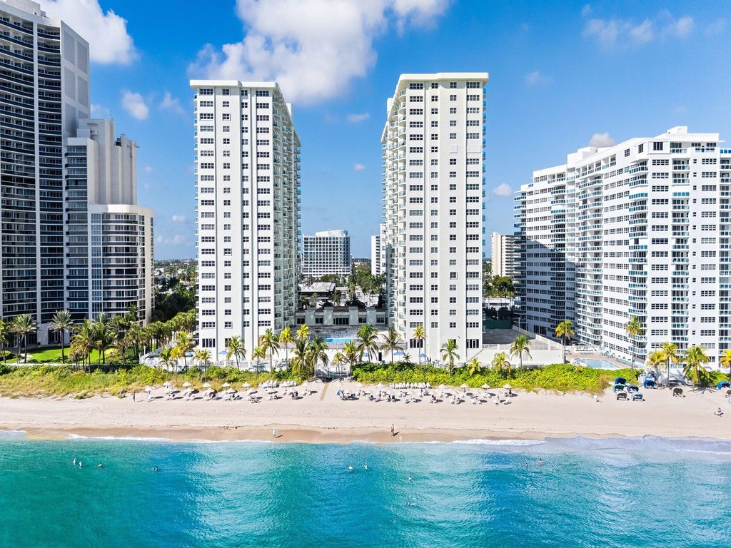 Apartment in Fort Lauderdale, Broward County - View 2