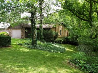 1236 Point Of View Dr, Wooster, OH 44691