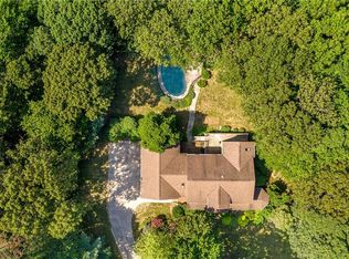 63 Thornfield Way, Saunderstown, RI 02874