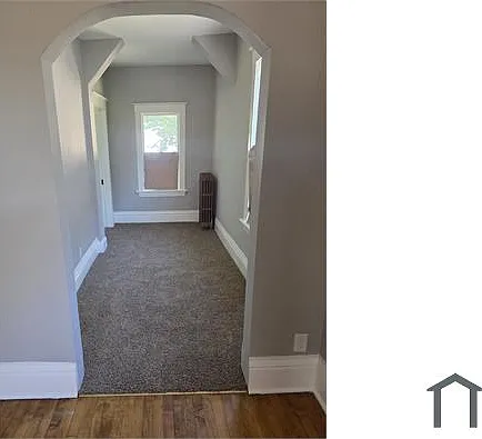 967 Saint Anthony Ave — Photo 15