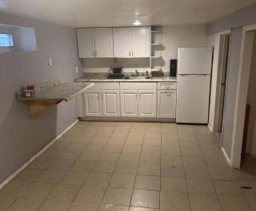1st image of 160-16 78th Ave Floor 2