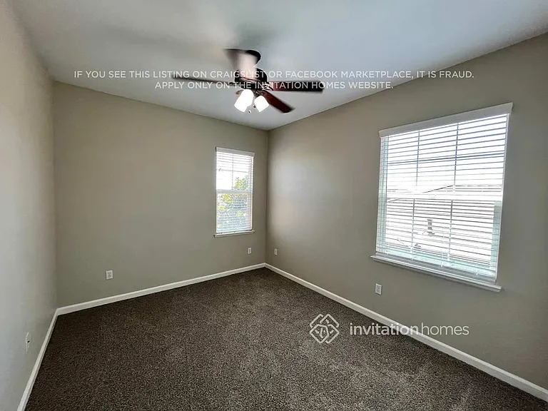 1230 Barnhill Ln — Photo 9