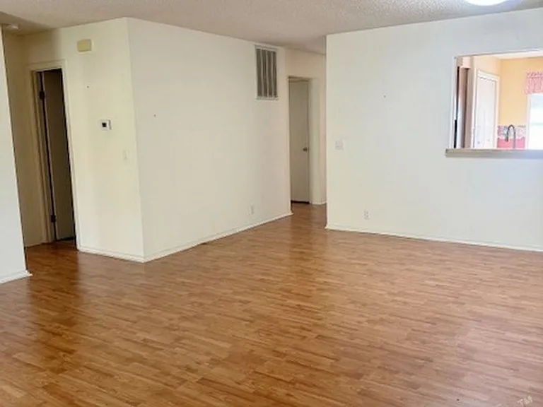 4 Lonjeta Ln — Photo 3