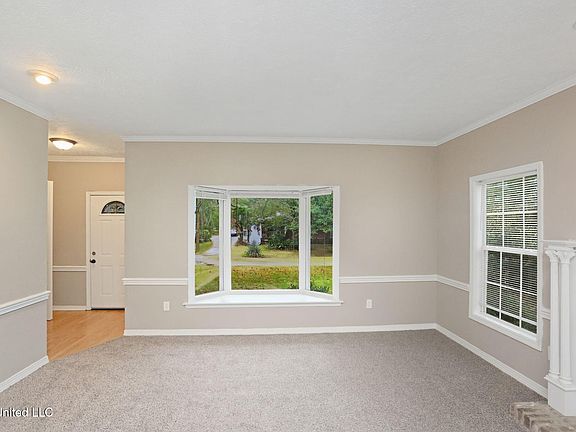 5th image of 3527 Edmar Pl