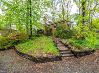 1724 Hollinwood Dr, Alexandria, VA 22307