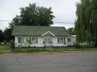 505 California St, Gooding, ID 83330