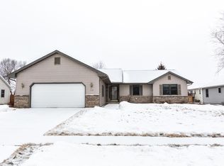 110 Marigold Ln S, West Salem, WI 54669