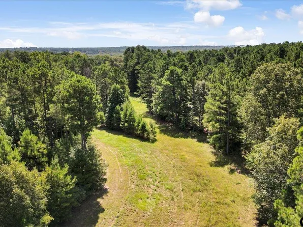 Belle Ct, Marshall, TX 75672