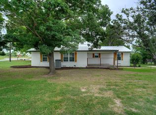 119 Olde Towne Rd, Paradise, TX 76073