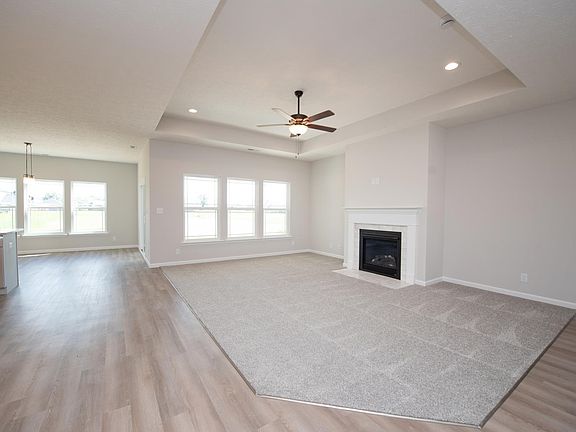 5th image of 35 Fossey St