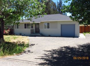 4966 Hessel Rd, Sebastopol, CA 95472