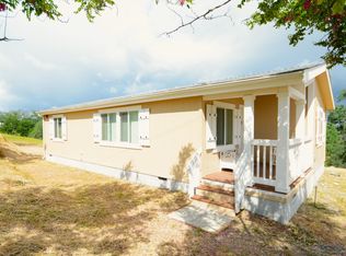 7207 Fox Ct, Corning, CA 96021