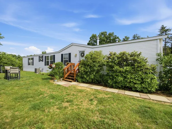 37 Circle Drive, Belmont, NH 03220