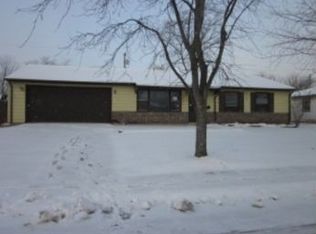 626 Olympia Rd, Valparaiso, IN 46385