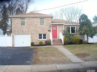 339 Unqua Rd, Massapequa, NY 11758