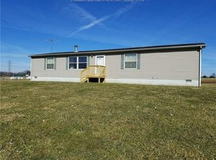 184 Pilgrim Ln, Point Pleasant, WV 25550