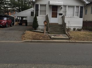 15 Muller Pl, Little Falls, NJ 07424