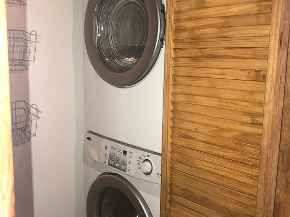 4th image of 4512 Westminster Pl #2
