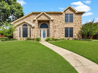 6808 Wilhelmina Dr, Sachse, TX 75048