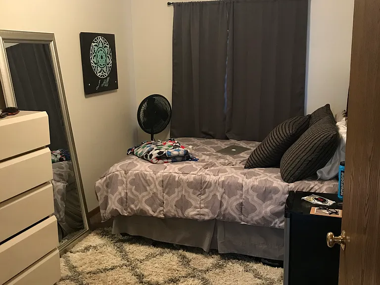 2616 Olive St #16 — Photo 8