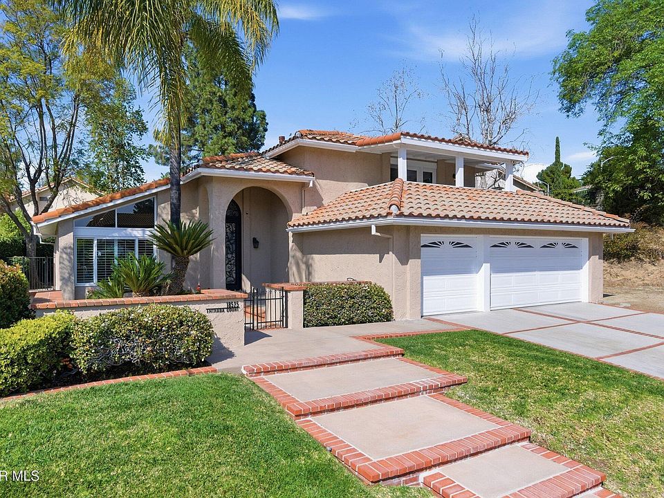 1st image of 18525 Entrada Ct