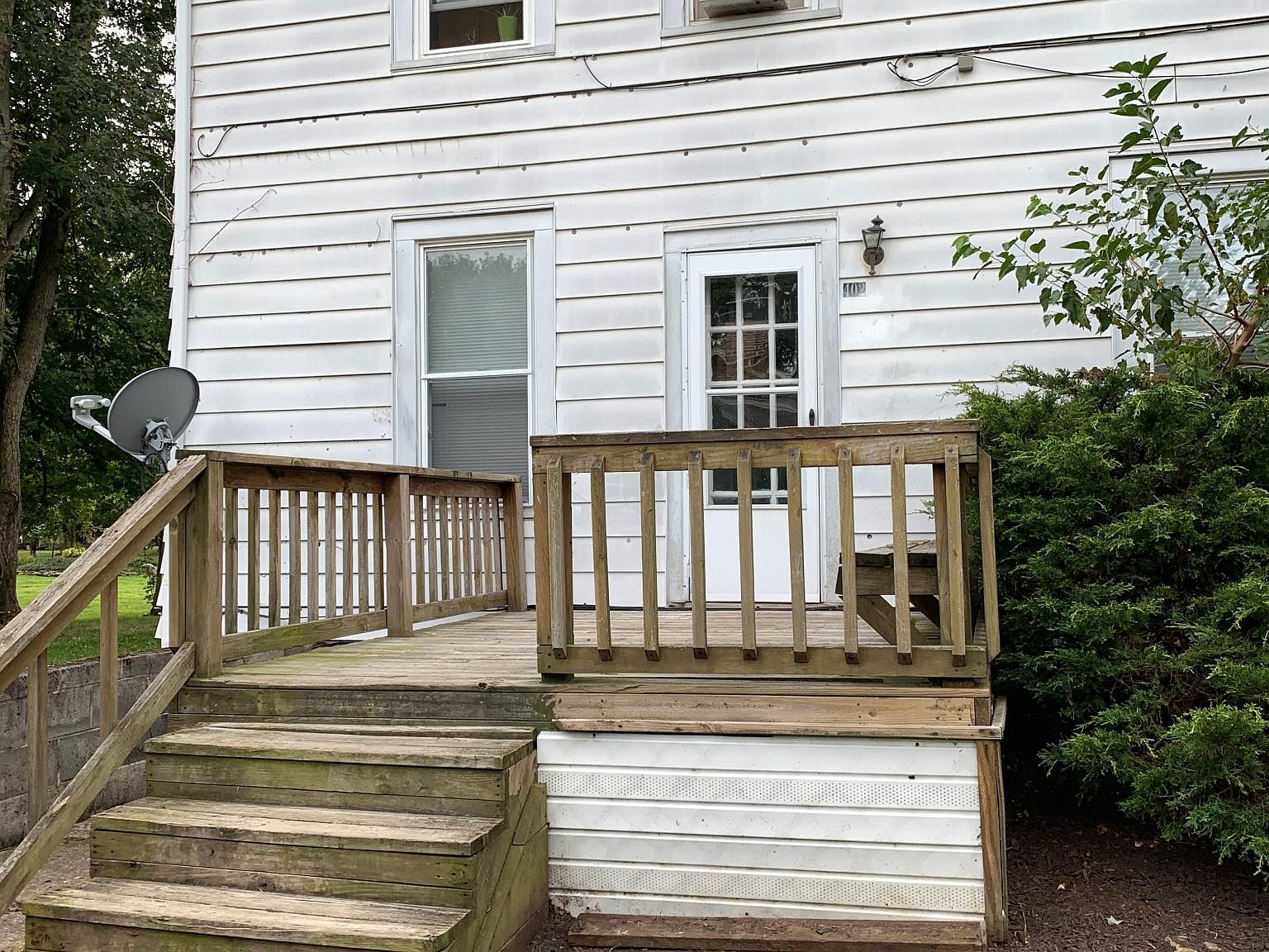 402 E Main St APT 1, South Amherst, OH 44001 Zillow