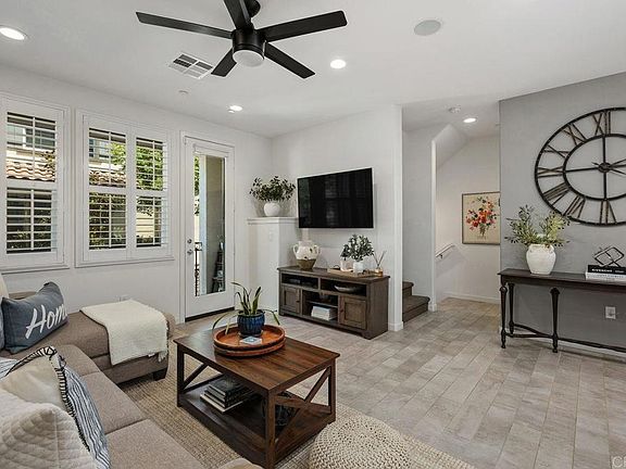 5th image of 4210 Mission Ranch Way