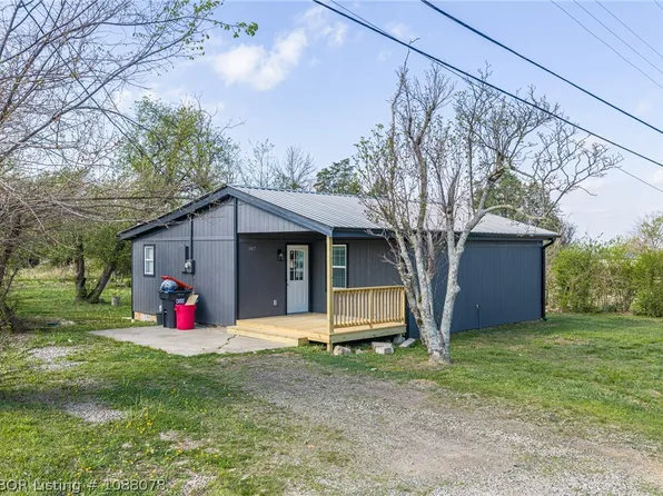 107 Skyline Dr, Van Buren, AR 72956