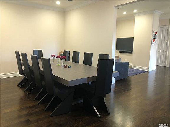 4th image of 260 Central Ave #427428