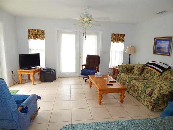 4th image of 9408 Lime Dr