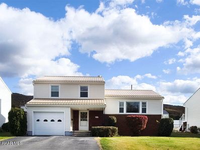 1215 Madison Ave, Altoona, PA, 16602