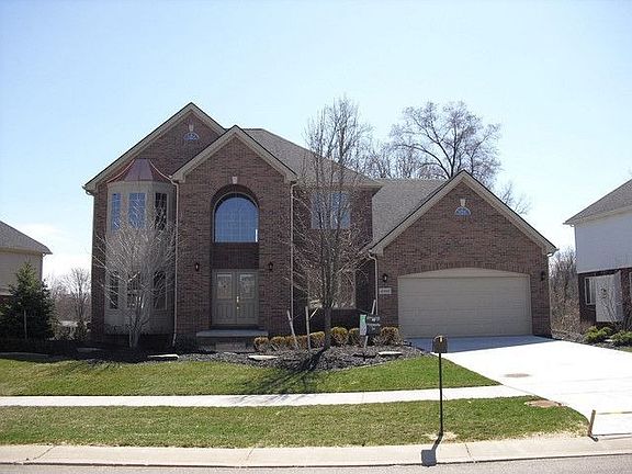 2nd image of 51879 Red Cedar Ct