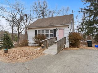 29 Coer Rd, Prospect, CT 06712