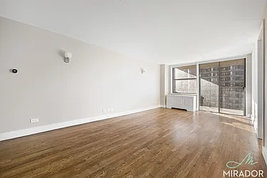 330 East 39th Street, #25C