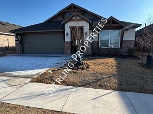 621 Prairie Ln, Guthrie, OK 73044