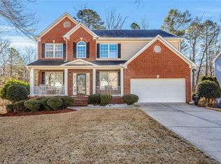 1088 Forest Creek Dr, Canton, GA 30115